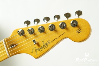 American Professional Classic Stratocaster - Faded Lake Placid Blue
